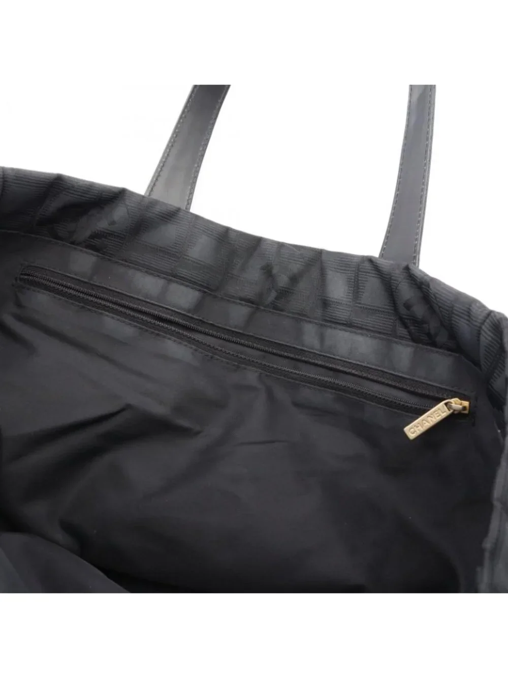 Chanel Tote New Travel Line MM Black Leather